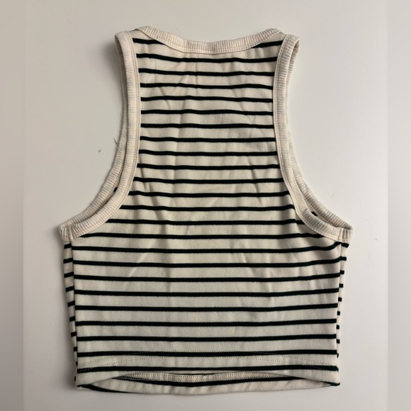 Striped green and beige sleeveless Crop Top tank top Shein size SMALL - Picture 3 of 3